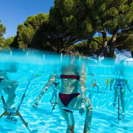 4 Etoiles - Parc Aquatique - Eeibge